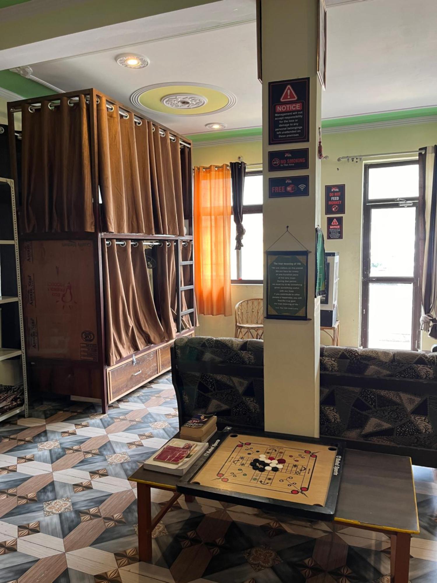 Soul Hostel Ришикеш Экстерьер фото