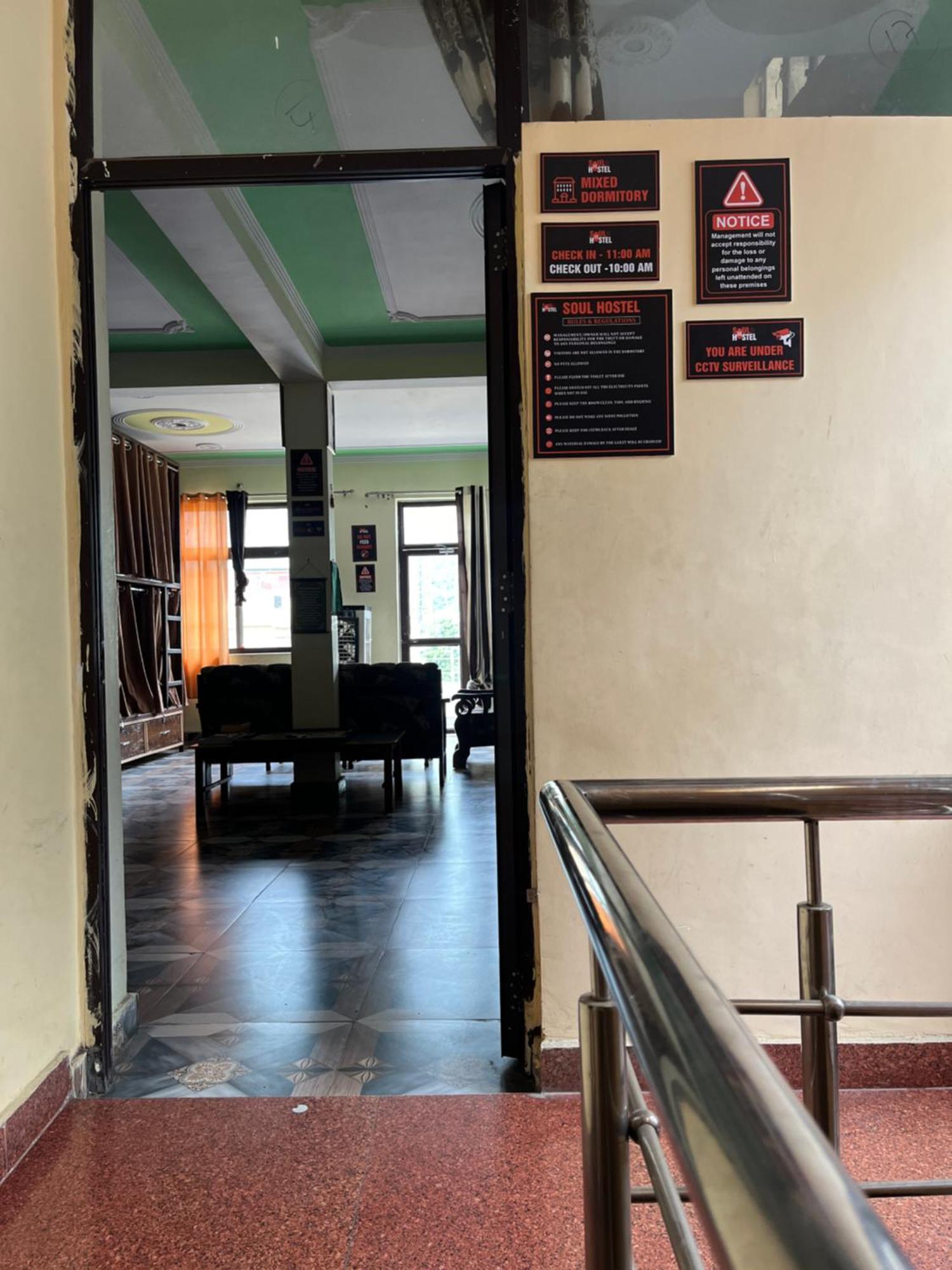 Soul Hostel Ришикеш Экстерьер фото