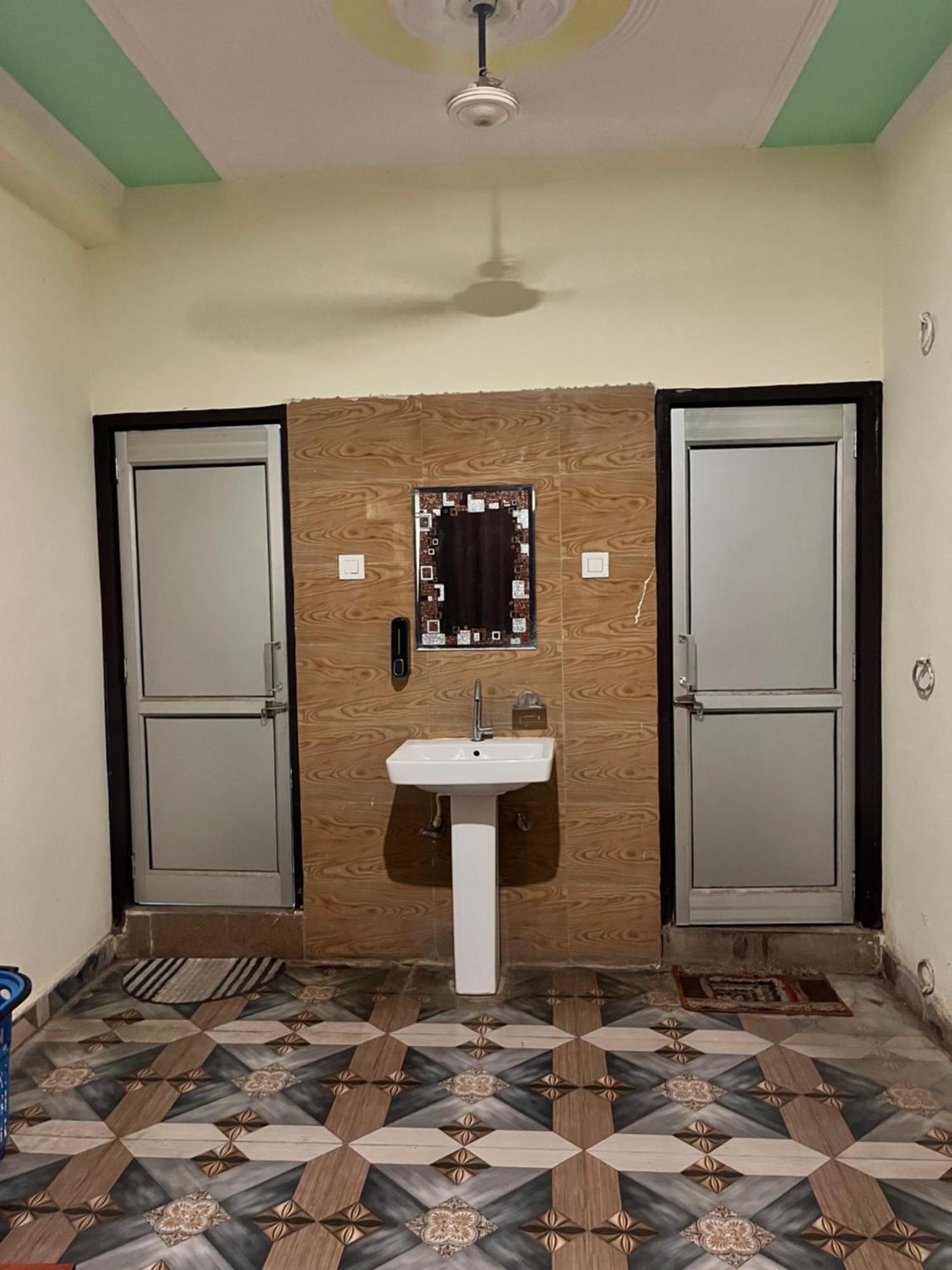 Soul Hostel Ришикеш Экстерьер фото
