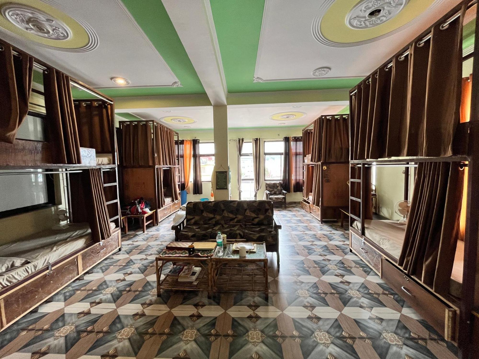 Soul Hostel Ришикеш Экстерьер фото